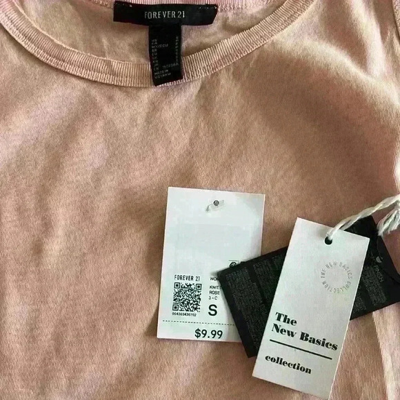 Forever 21 The New Basics Crop tank top - Picture 3 of 3